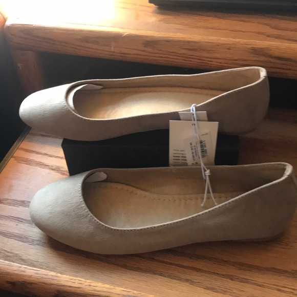 Old Navy Shoes - Faux-Suede Ballet Flats